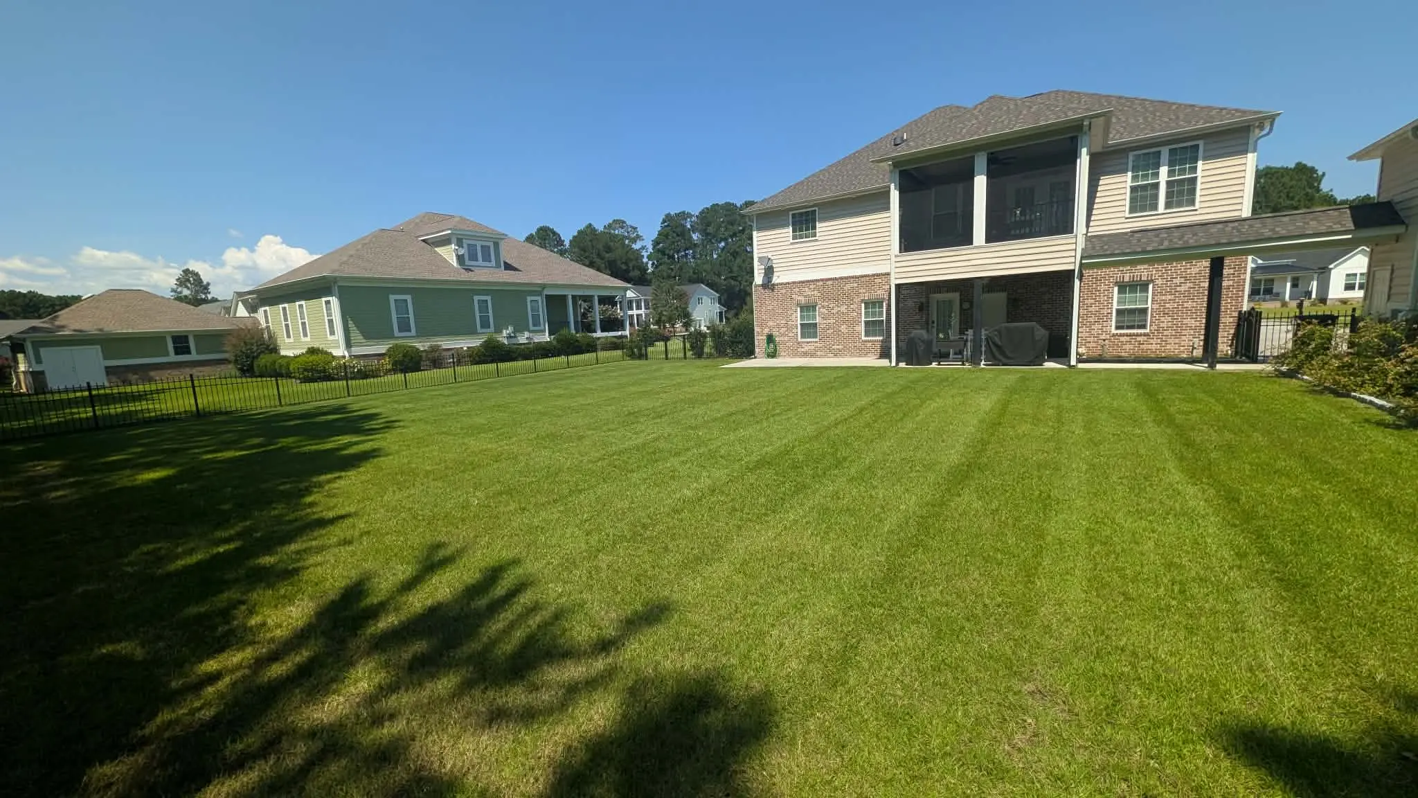Freshly maintained coastal Carolina property